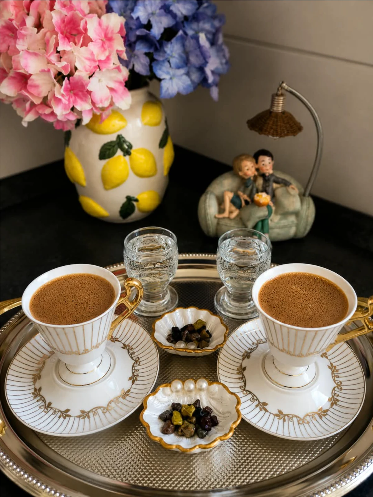 Özlem'in kahve sofrası